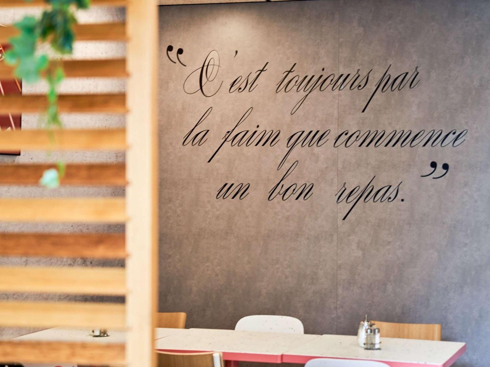 Ibis Budget Saint-Maurice Ngoại thất bức ảnh